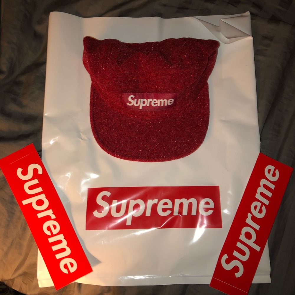 Supreme Box Logo Hat NWT Red